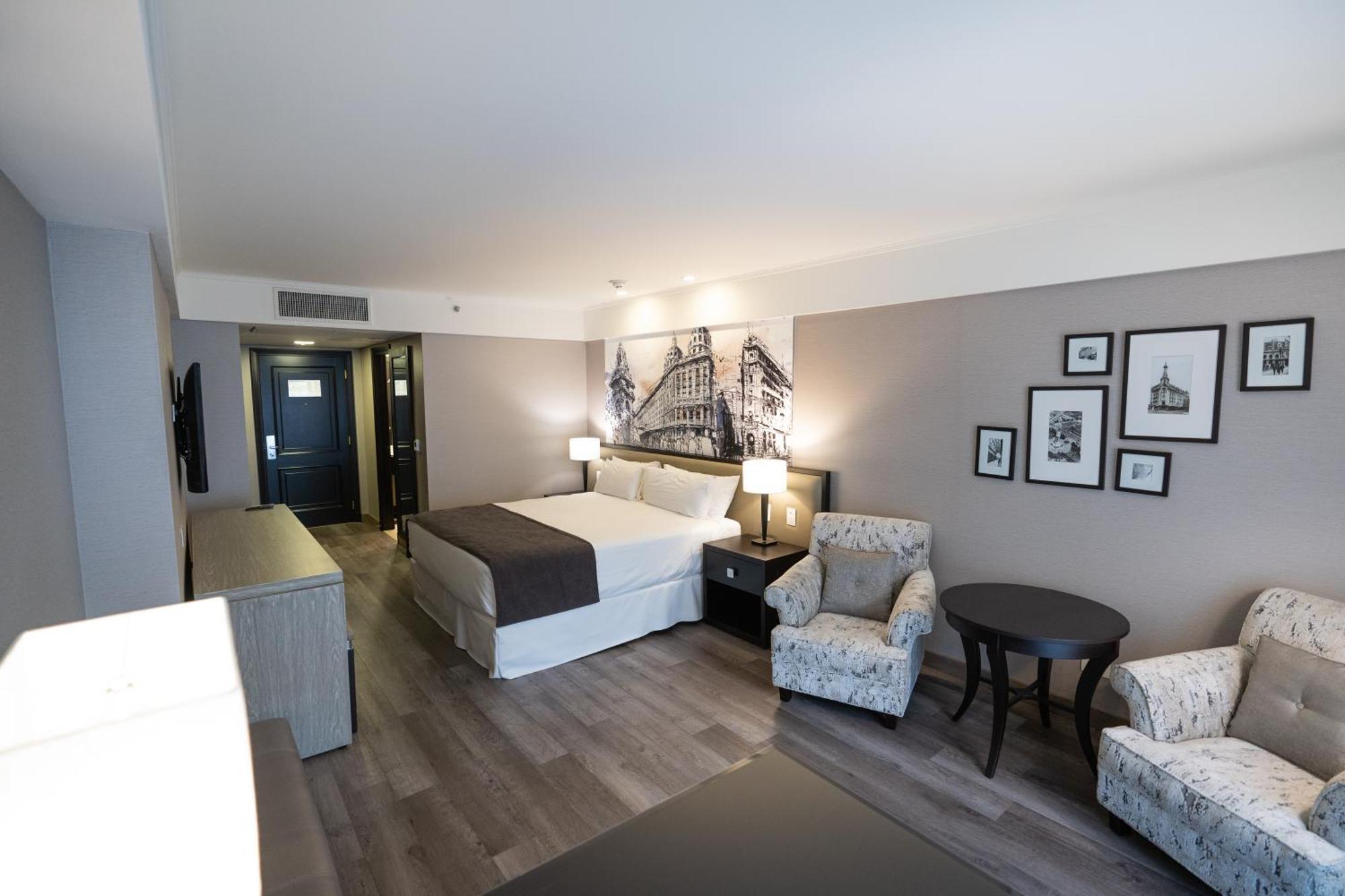 Quarto com Cama King-size